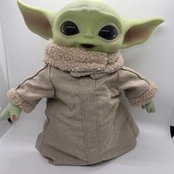 Baby Yoda 