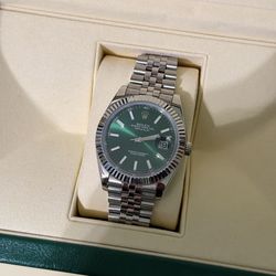 Automatic Swiss watch (Rolex)