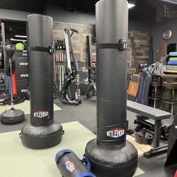 FREE STANDING PUNCHING BAGS🔹BOXING GLOVES🔹GYM EQUIPMENT 