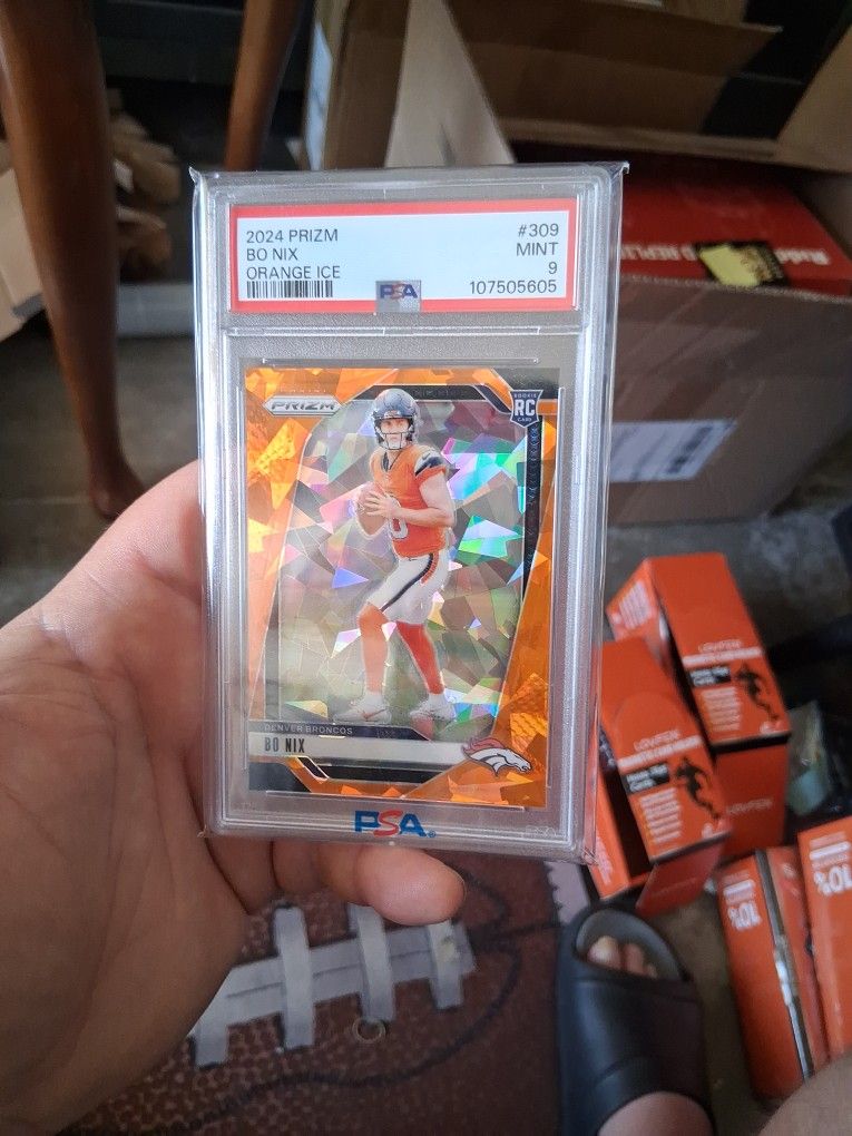 BO Nix Signed Card
