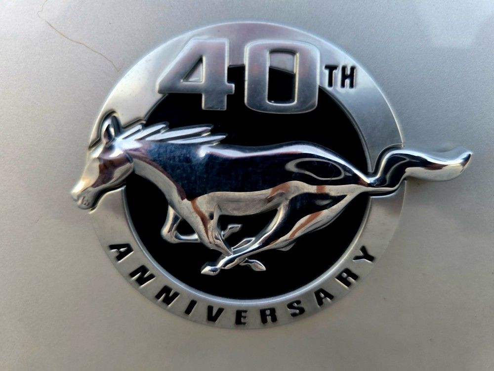 2004 Ford Mustang