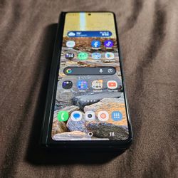 Unlocked 256GB Z Fold3.  Outside Screen Only