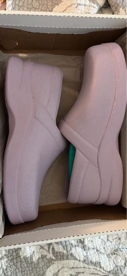 Women’s Klogs
