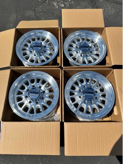 Brand New KMC Impact FFT “733” 18” Off-Road Wheels 8Lug 8x180 GMC Sierra Silverado 2500 and 3500 HD Trucks