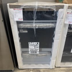 Frigidaire 24" Single Gas Wall Oven