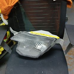 2016-17 Ford Explorer Left Fog Light 