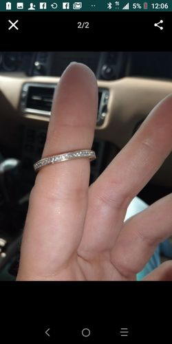 14 ct white gold wedding band