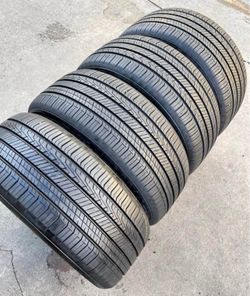 235 45 18 Hankook I sell this Seth of tires with 80% of Life the 4