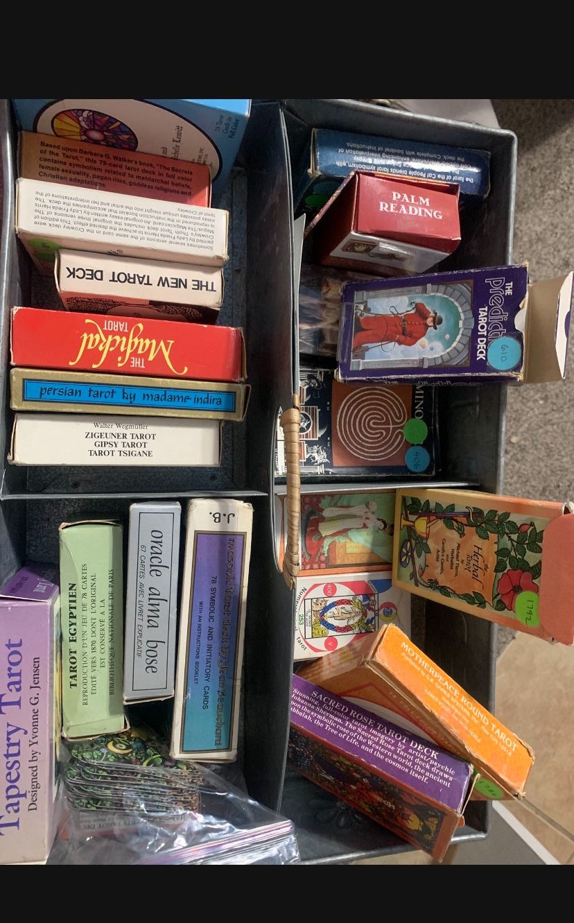 Bunch Tarot Cards. Pile Deal Only.