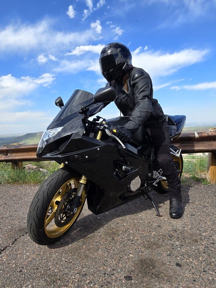 2004 SUZUKI GSX-R 600cc