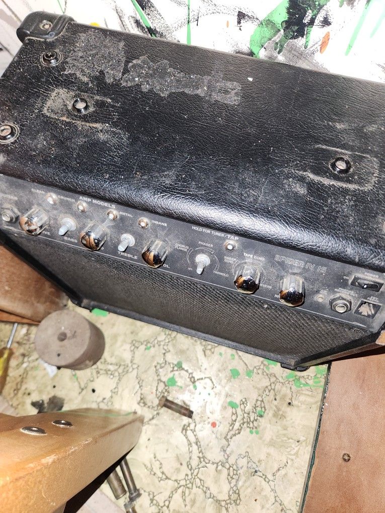Line 6 Amp/Speaker