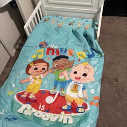 Toddler Bed With Foam Matress 