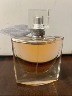 Lancome perfume La Vie est Belle
