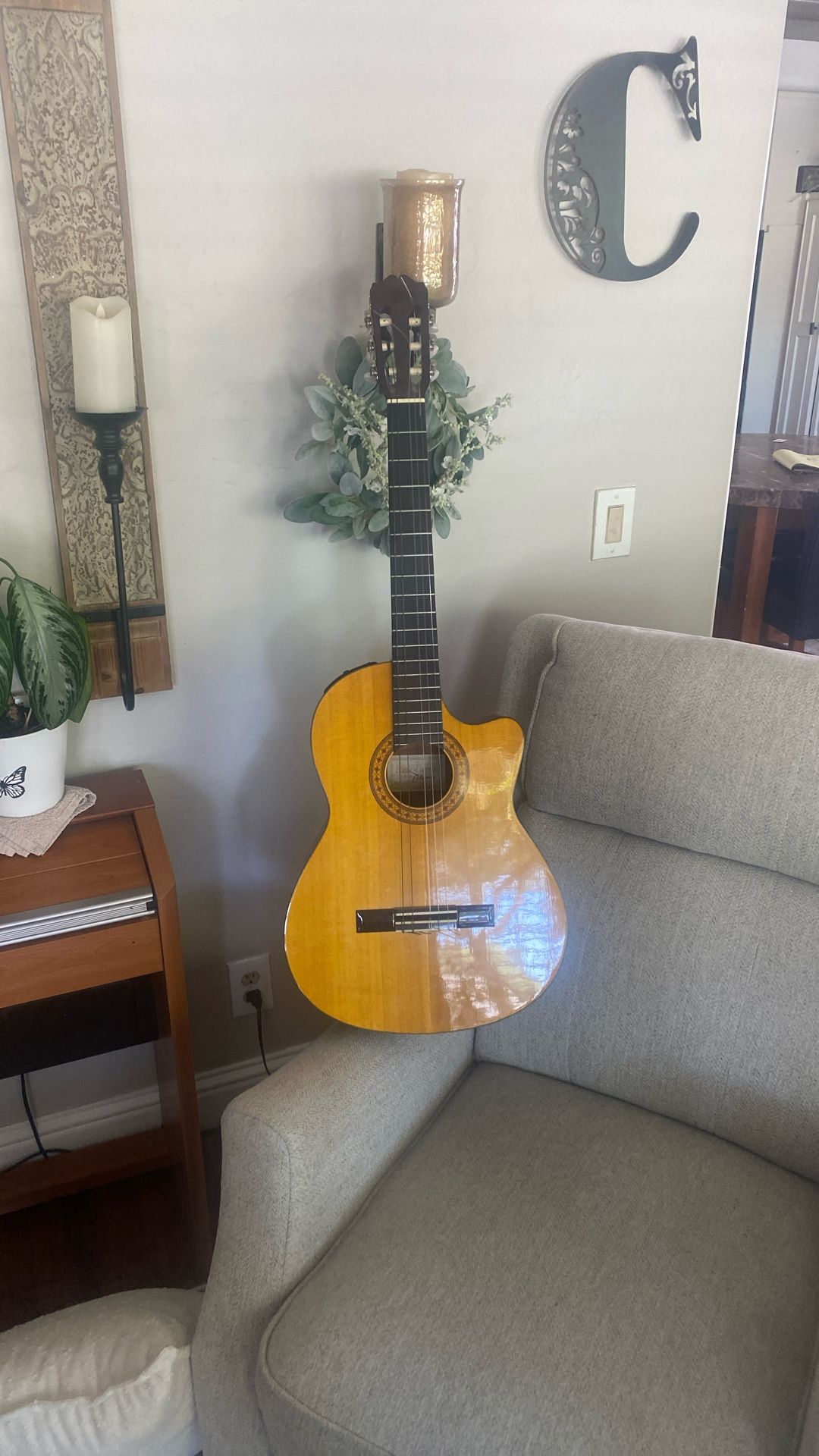 Takamine EG124C classical electric guitar guitar