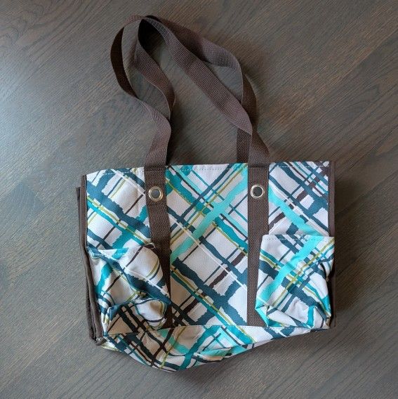 Thirdy-one Stylish Plaid Tote Bag