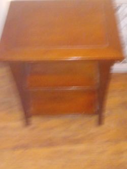 Soild wood oak table