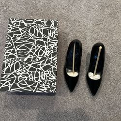 Diane von Furstenberg “April” Black Patent Leather Pumps – Size 6 M