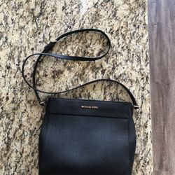 Michael Kors Side Bag 