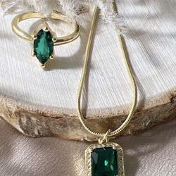 18k Gold Plated Necklace with Green CZ Crystal Pendant and Adjustable Ring Set