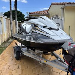 Fx Ho Cruiser 2018