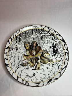 Bradford Plate – Native Harmony (Wolves) / Plato decorativo – Armonía Nativa (lobos) 