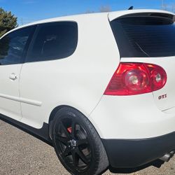 2008 GOLF GTI TURBO.. CLEAN TITLE 