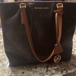 MK Purse