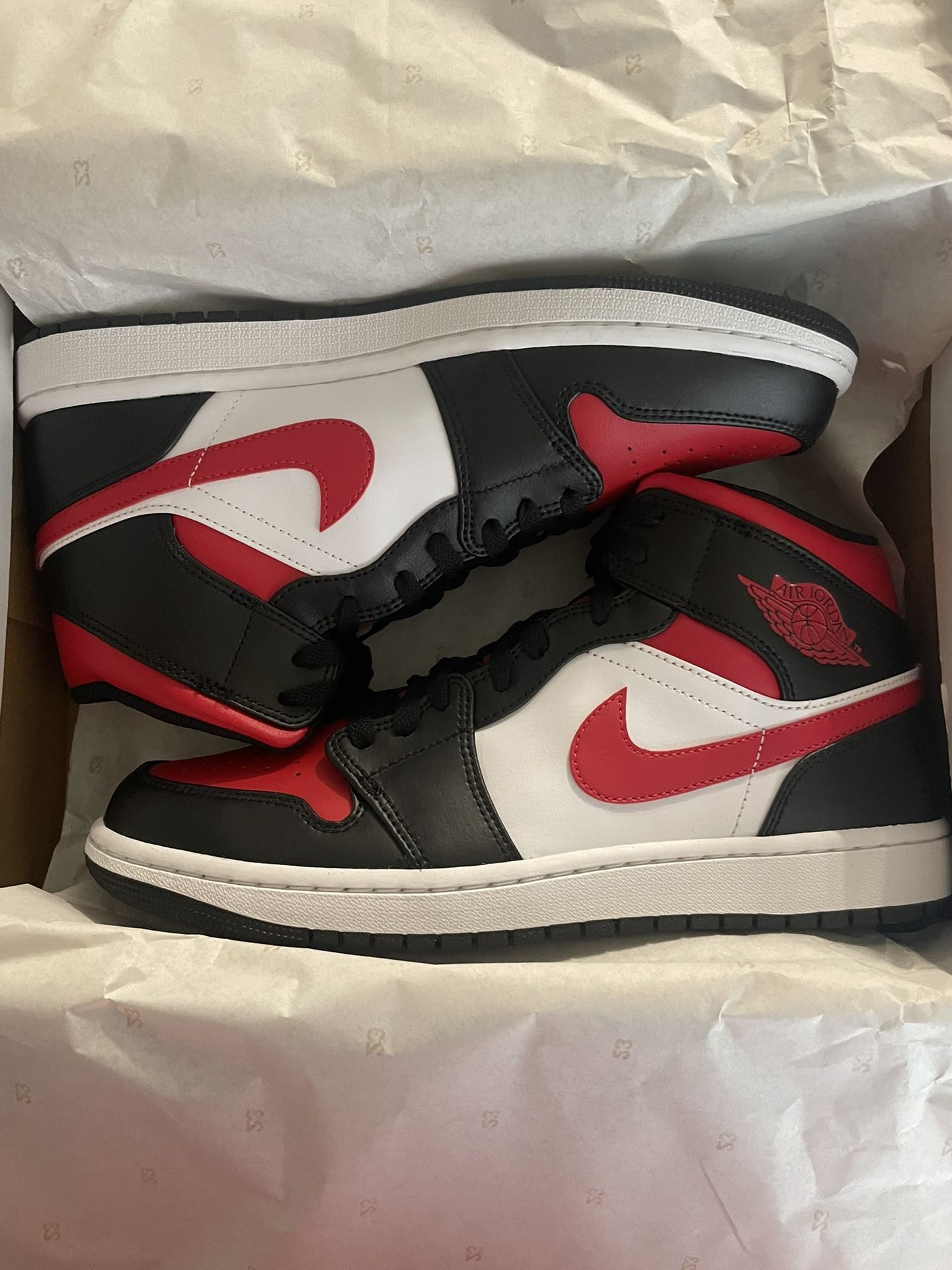 Nike Air Jordan 1 Mid