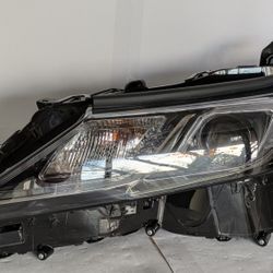 2018-2022 Toyota Camry LE, SE. Headlight LED Driver Side Capa Certified 
