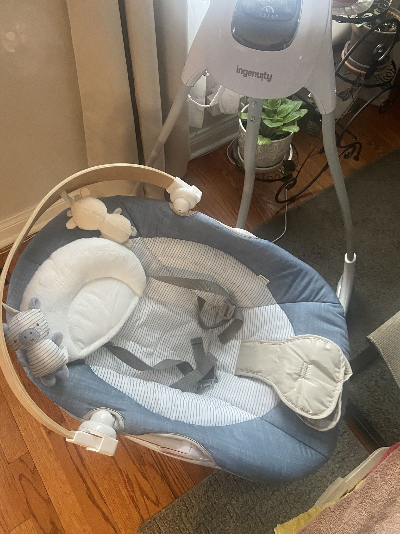 Ingenuinty Baby Swing