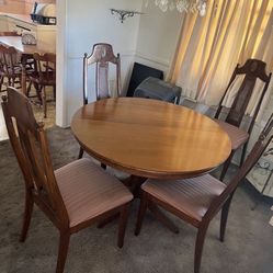 Wood Round Table
