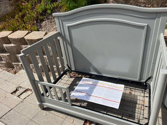 Crib with premium crib mattress