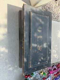 Vintage free masons trunk