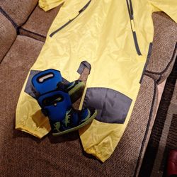 New Carbon  3t  Rain Overal And Bogs Boots 8