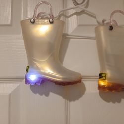 Light Up Rain Boots