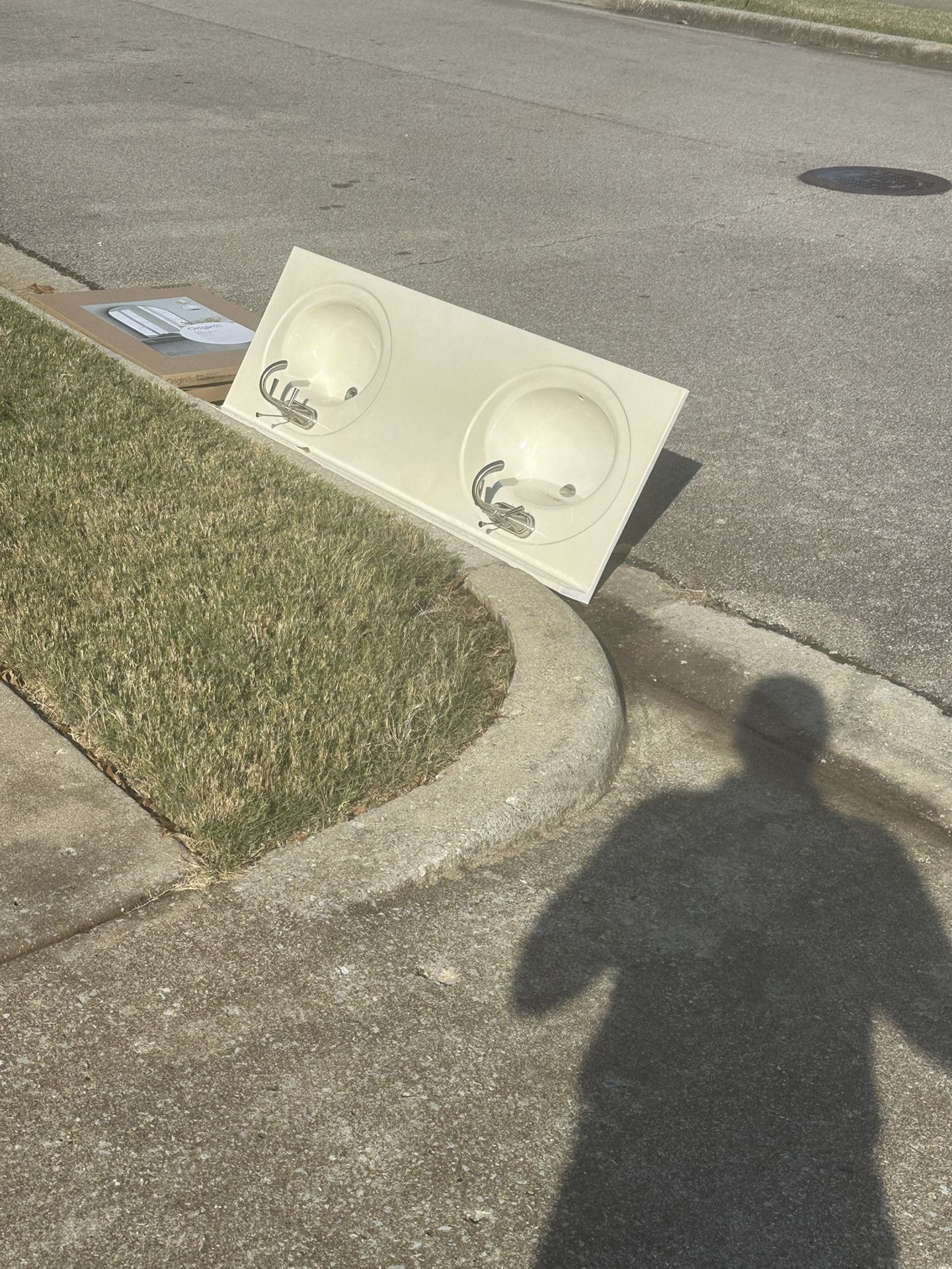 King And Queen Sink Set. Plumbing Intact