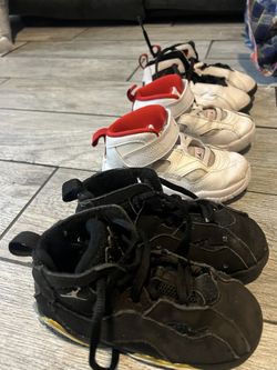 Toddler shoes 9c and 10c