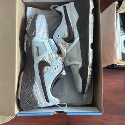 Travis Scott Nike Zoom Field Jaxx