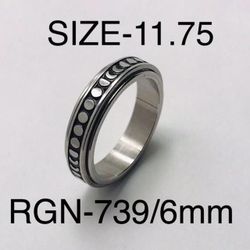 Stainless Steel Moon Carved Spinner Ring Band For Men & Women with: RGN-739/Size-11.75