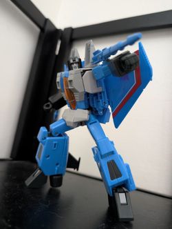 Studio Series 86 Thundercracker