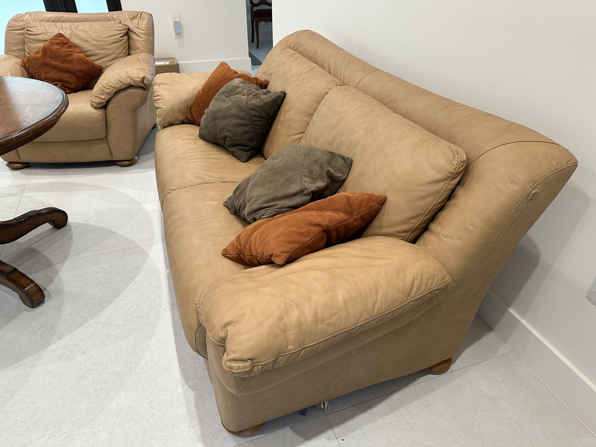 Leather sofa + Armchair Set