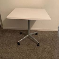 Allsteel 30” commercial grade square office 