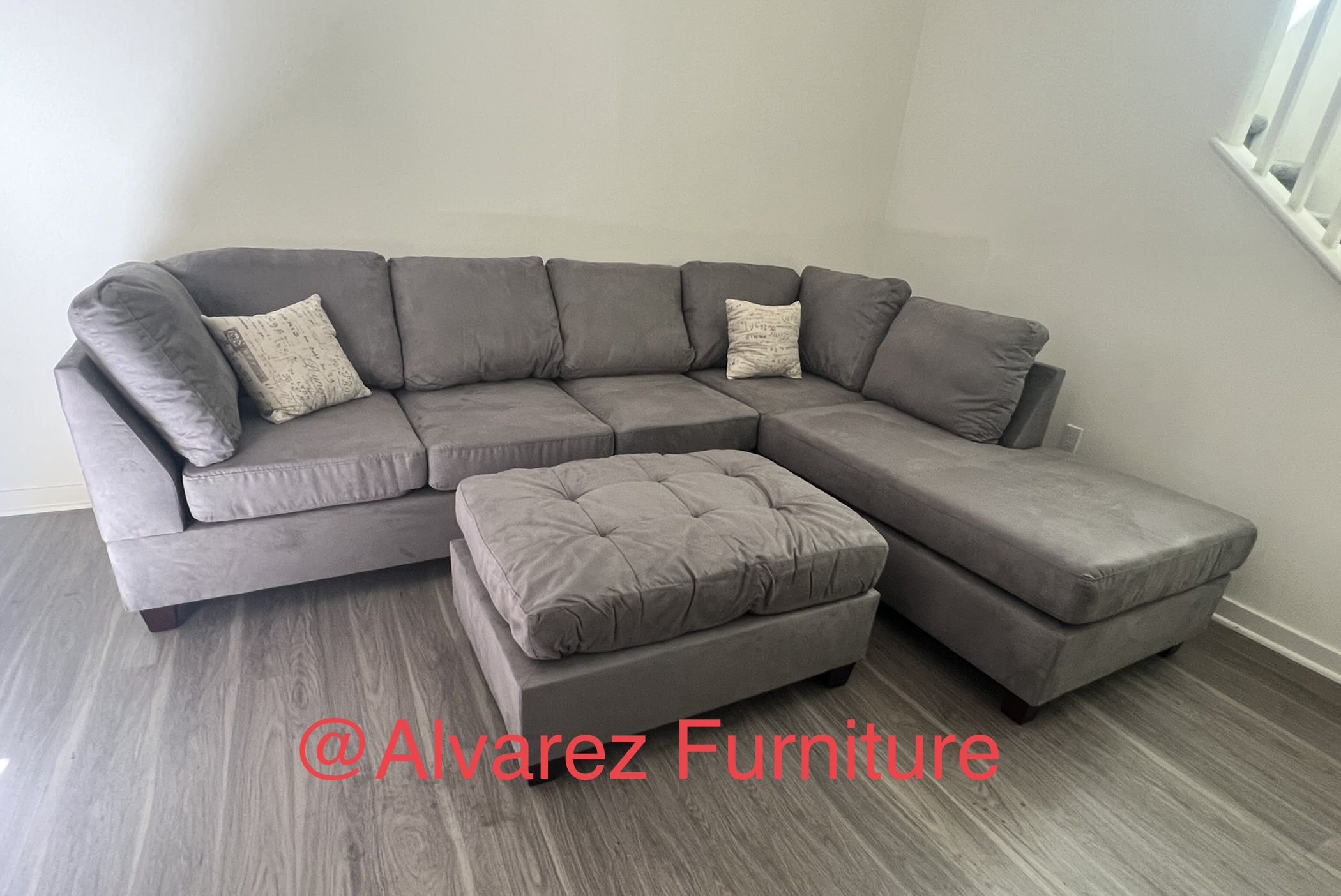 Sectional Sofa With Ottoman 