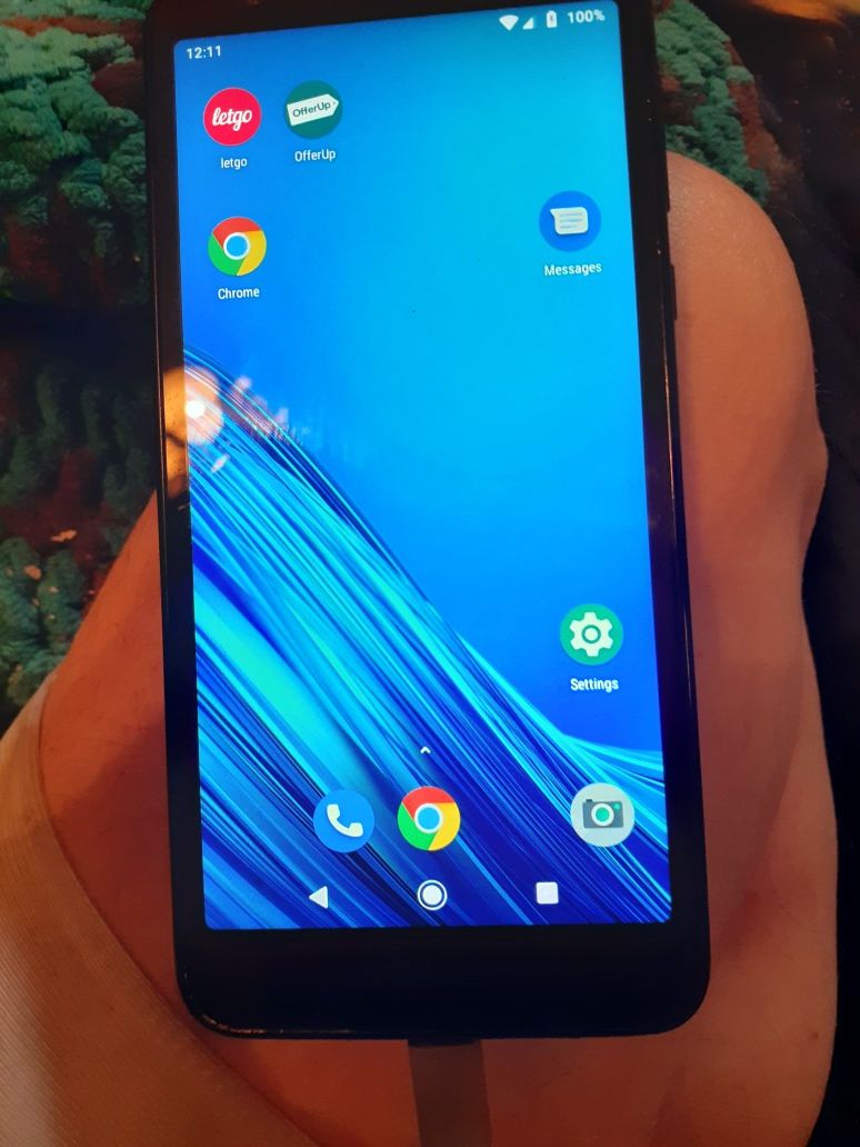 Motorola E6 unlocked smartphone