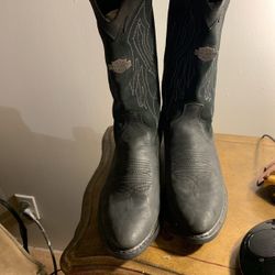 W Size 12 black Leather Harley Davidson boots excellent condition 