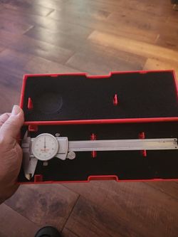 Dial Caliper