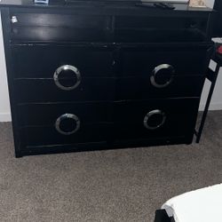 Dresser-has Scratches 