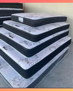 Cal King size mattress / Colchon