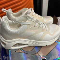Sketchers