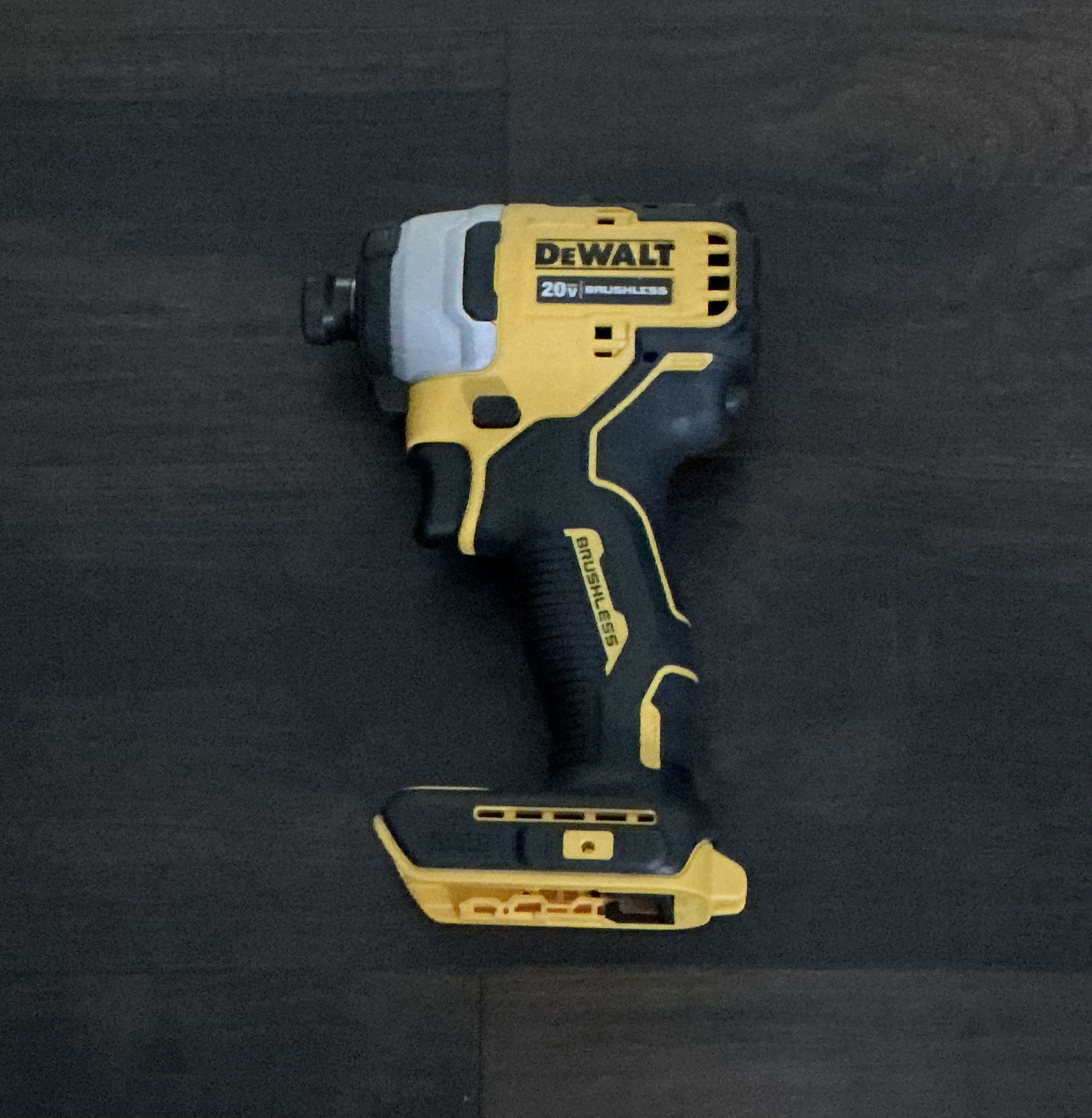 DEWALT ATOMIC 20V MAX Cordless Brushless Compact 1/4 in. Impact Driver (Tool Only)
